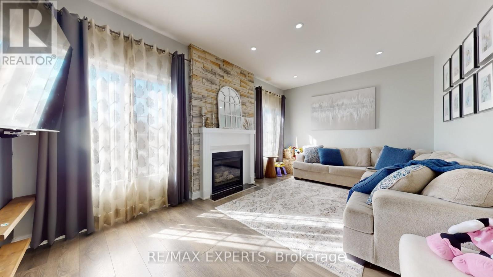 2 Personna Circle, Brampton, Ontario  L6X 0P2 - Photo 6 - W12486277