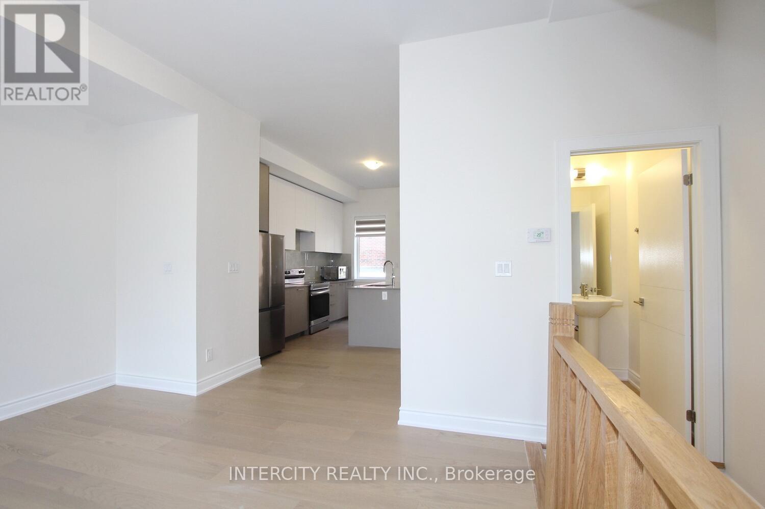 11 Desiree Place, Caledon, Ontario  L7E 4L2 - Photo 22 - W12486291