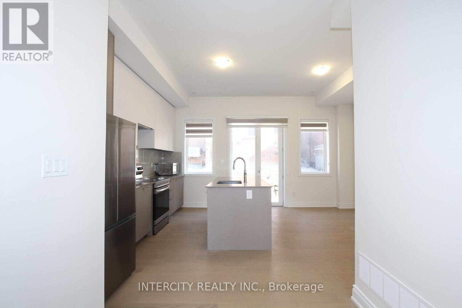 11 Desiree Place, Caledon, Ontario  L7E 4L2 - Photo 23 - W12486291