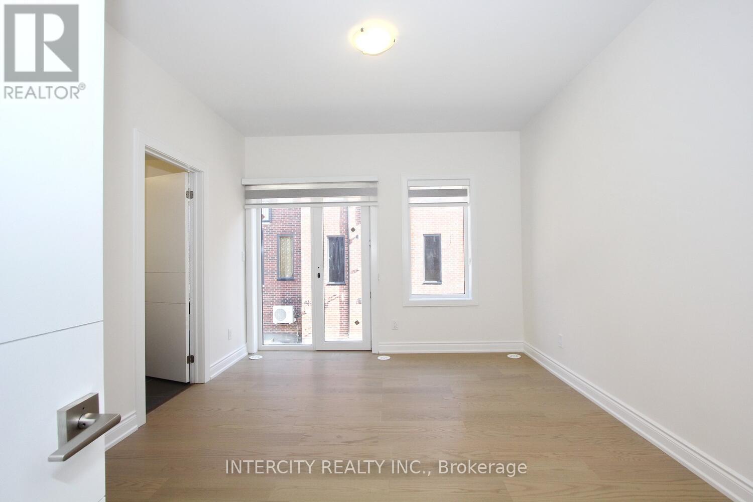 11 Desiree Place, Caledon, Ontario  L7E 4L2 - Photo 29 - W12486291