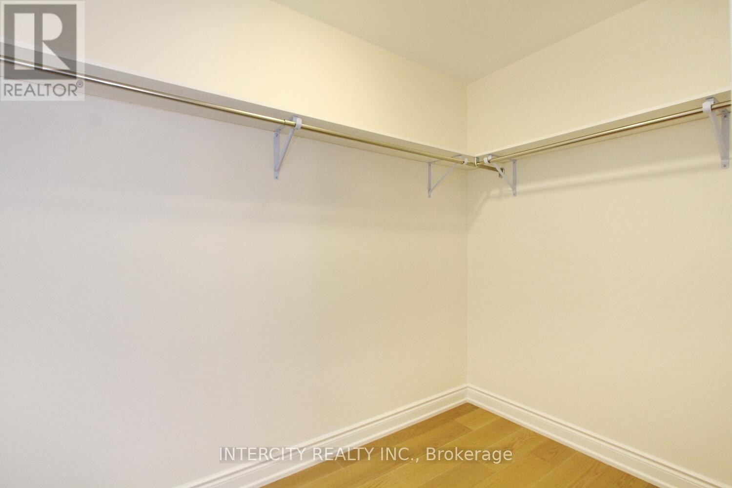 11 Desiree Place, Caledon, Ontario  L7E 4L2 - Photo 35 - W12486291