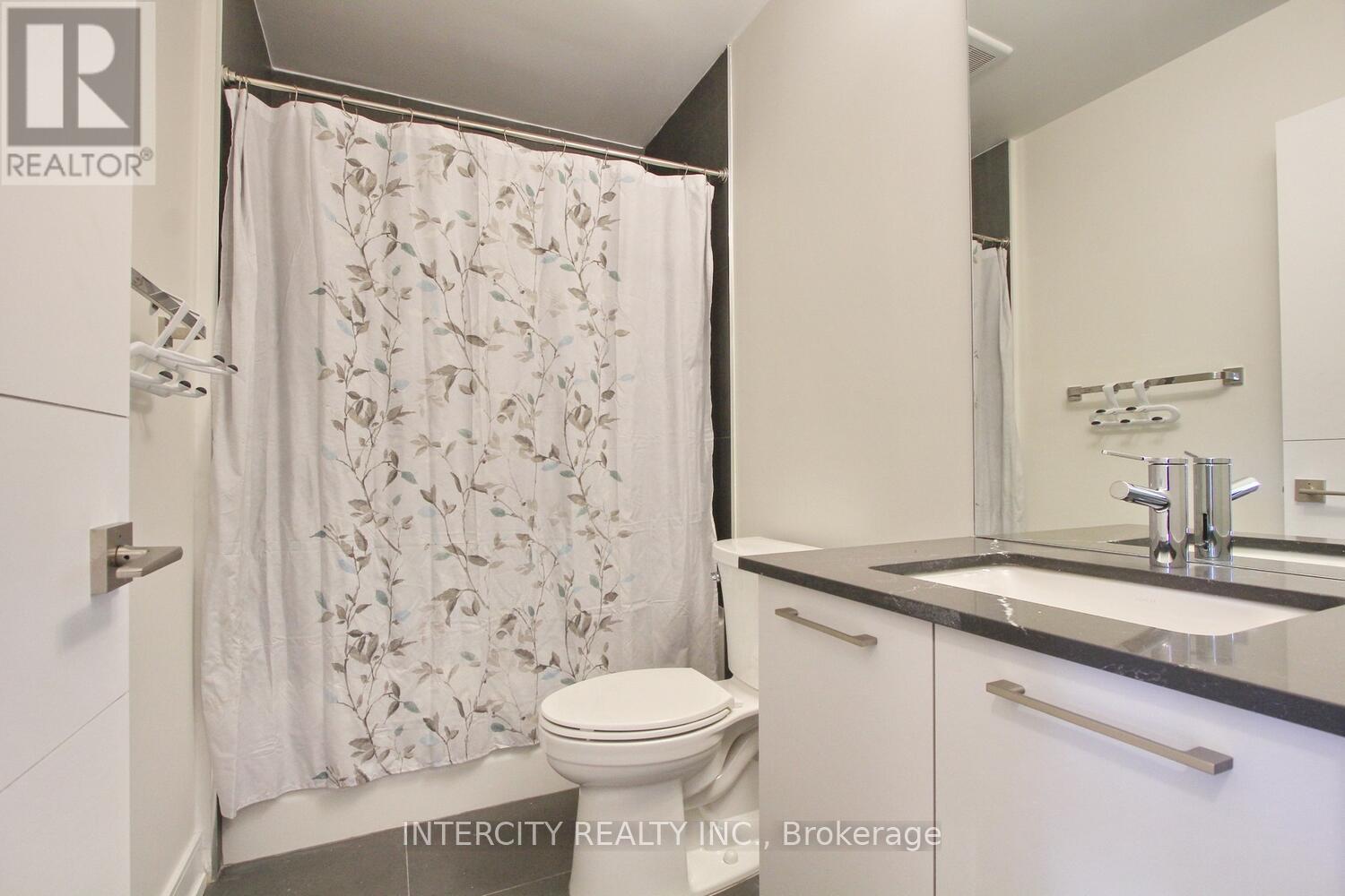 11 Desiree Place, Caledon, Ontario  L7E 4L2 - Photo 42 - W12486291