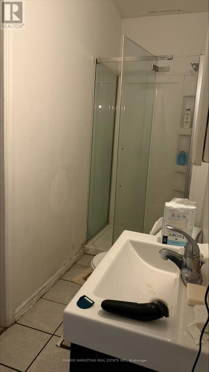 A - 262 Emond Street, Ottawa, Ontario  K1L 7R8 - Photo 5 - X12480964