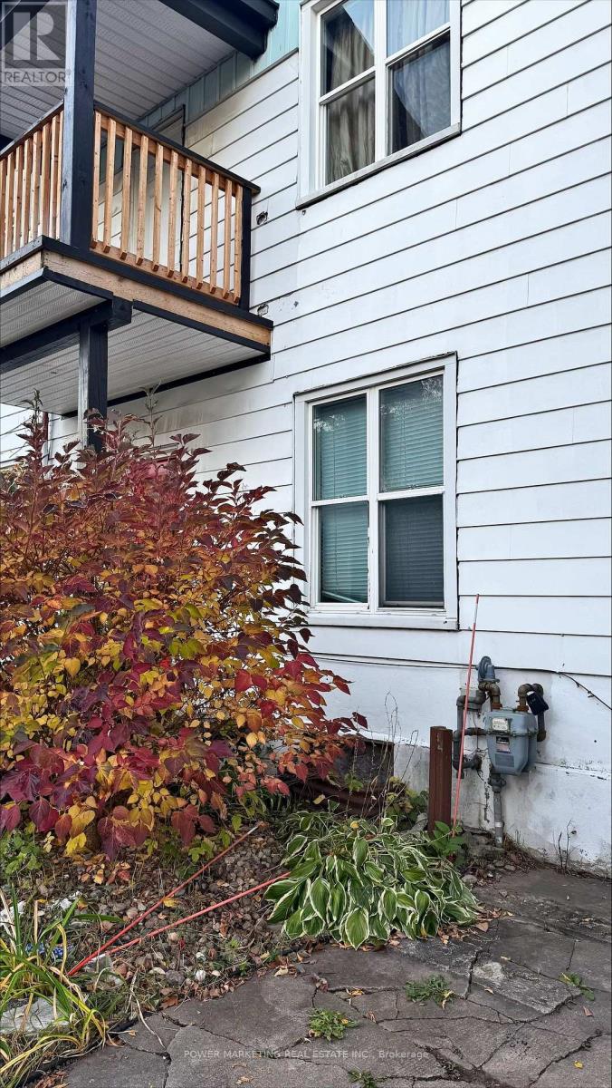 B - 262 Emond Street, Ottawa, Ontario  K1L 7R8 - Photo 3 - X12480962