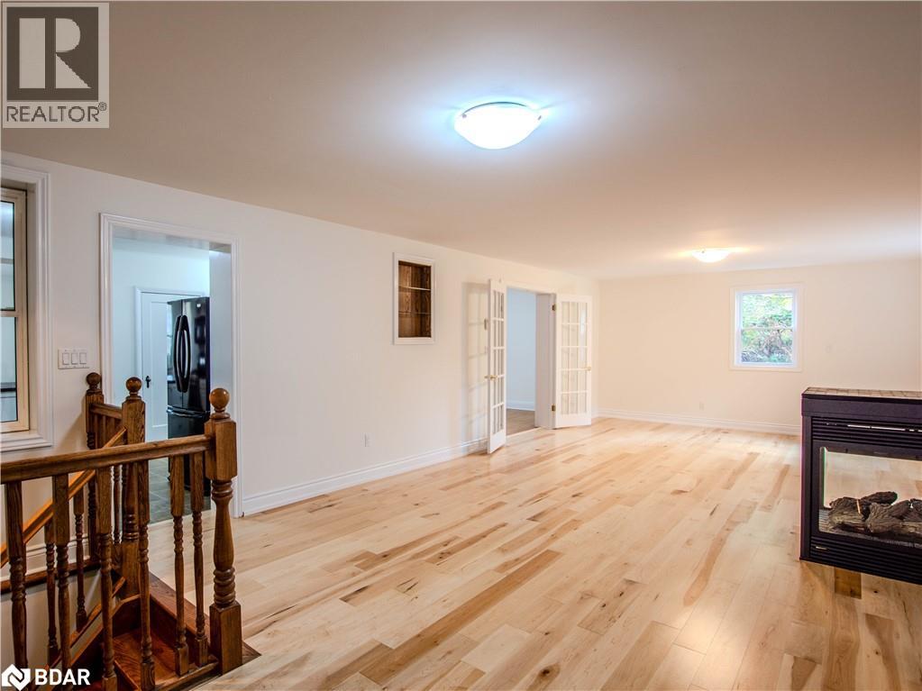 25 Holgate Street, Barrie, Ontario  L4N 2T6 - Photo 11 - 40781555