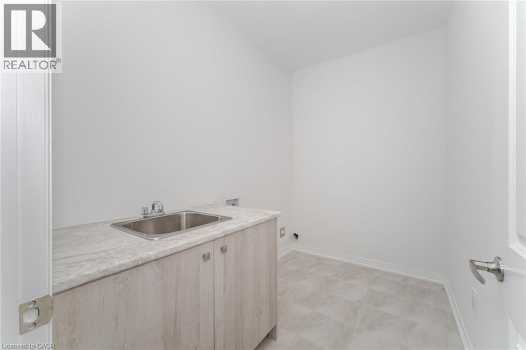 6 Raja Street, Brampton, Ontario  L6P 3K8 - Photo 39 - 40783809