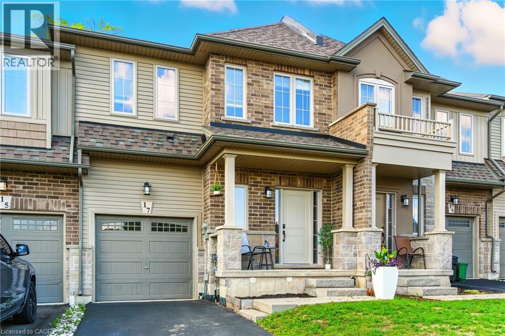 17 DENNIS Drive, Smithville, Ontario