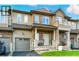 17 DENNIS Drive, Smithville, Ontario