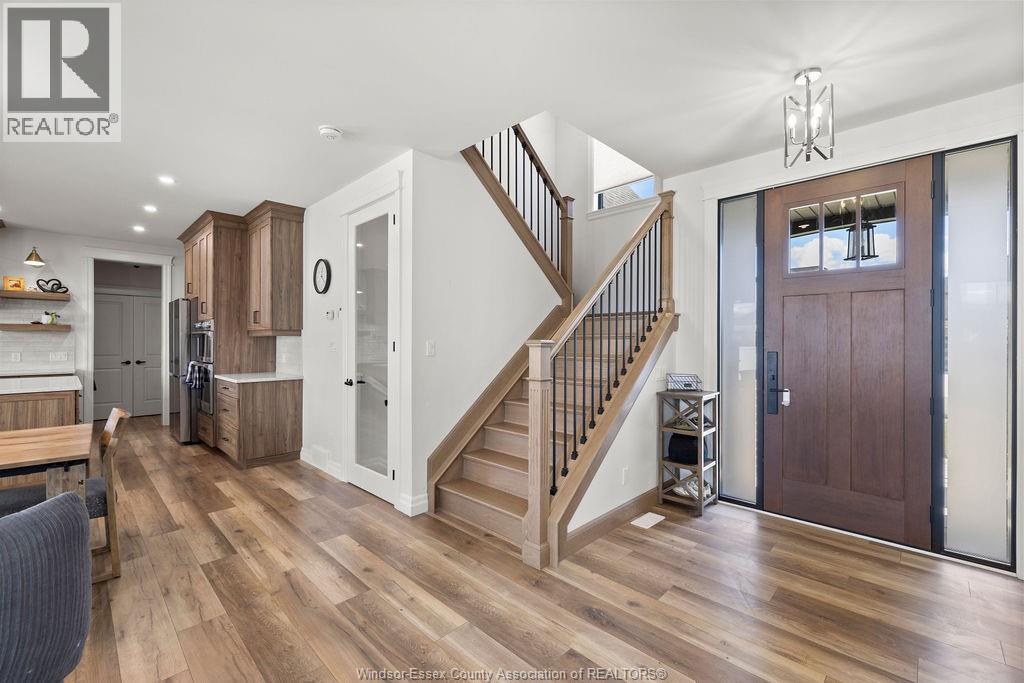 366 Christine, Belle River, Ontario  N8L 1B6 - Photo 13 - 25027351