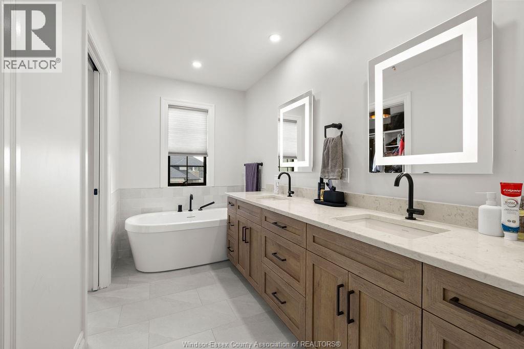 366 Christine, Belle River, Ontario  N8L 1B6 - Photo 19 - 25027351