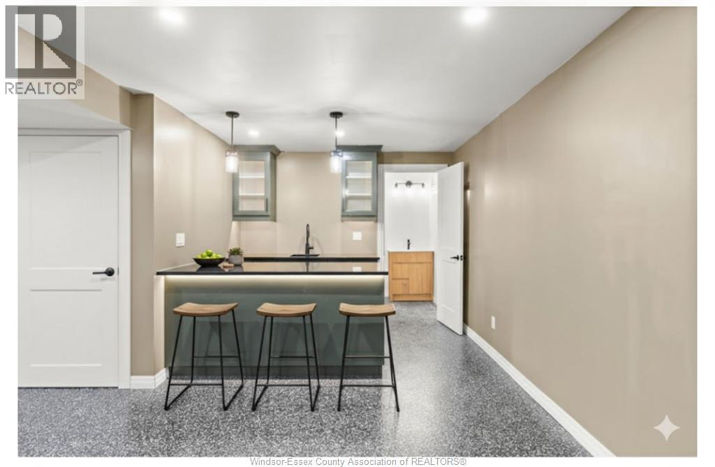 366 Christine, Belle River, Ontario  N8L 1B6 - Photo 31 - 25027351