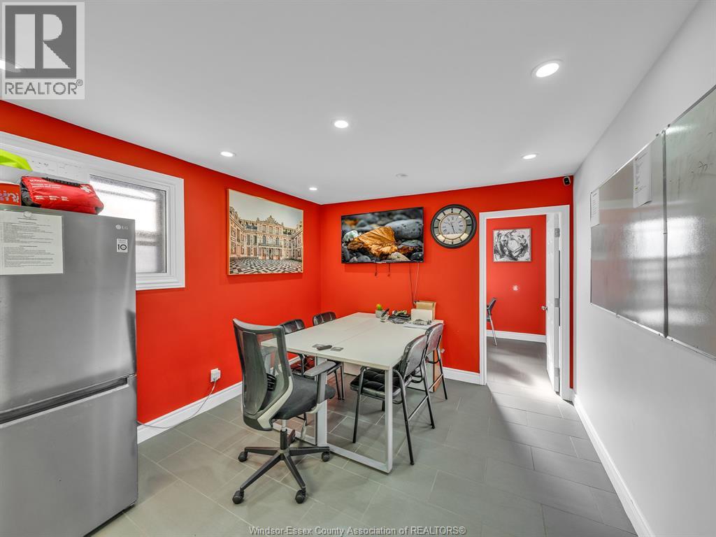1145 Erie, Windsor, Ontario  N9A 3Z4 - Photo 17 - 25027395