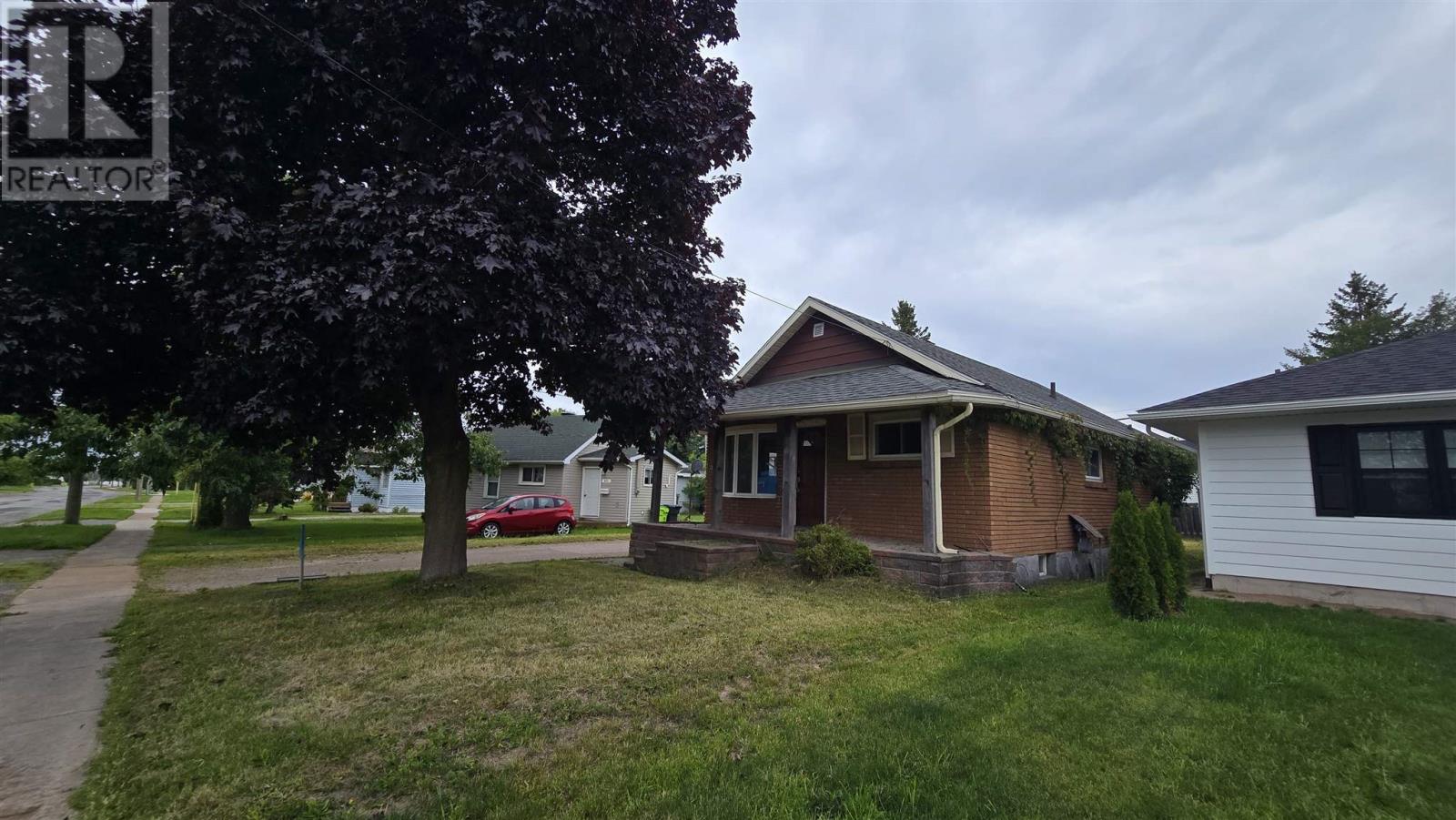104 Wawanosh Ave, Sault Ste. Marie, Ontario  P6B 3W5 - Photo 6 - SM252404