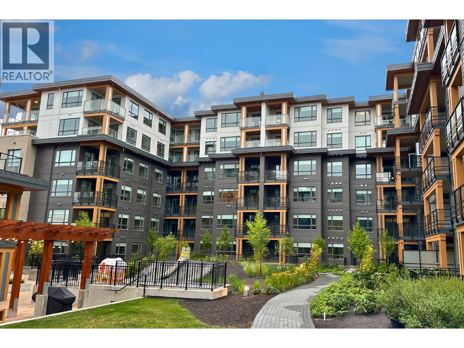 413 741 Anskar Court, Coquitlam, British Columbia  V3J 0N3 - Photo 1 - R3062533