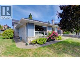 76 KENWOOD Drive, Kitchener, Ontario