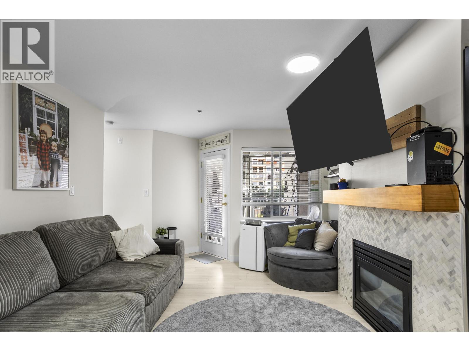 201 22351 St. Anne Street, Maple Ridge, British Columbia  V2X 2E7 - Photo 8 - R3062540