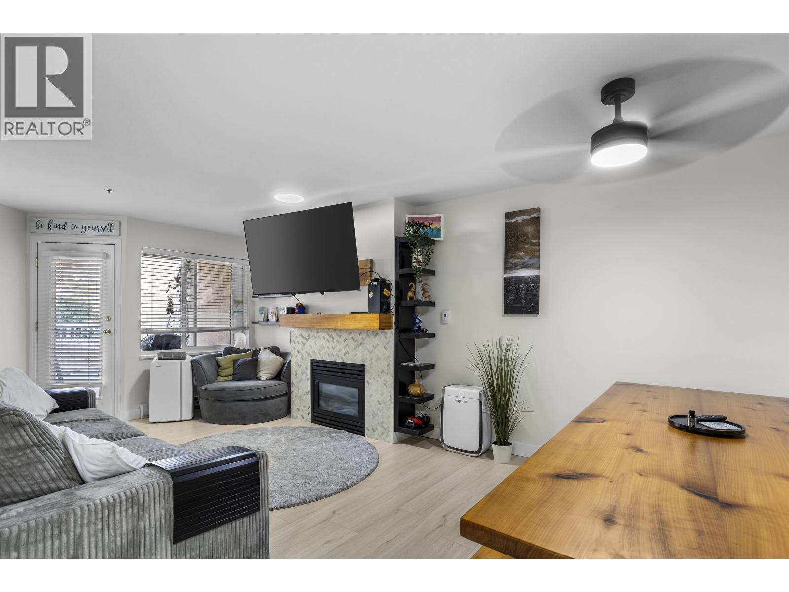 201 22351 St. Anne Street, Maple Ridge, British Columbia  V2X 2E7 - Photo 9 - R3062540