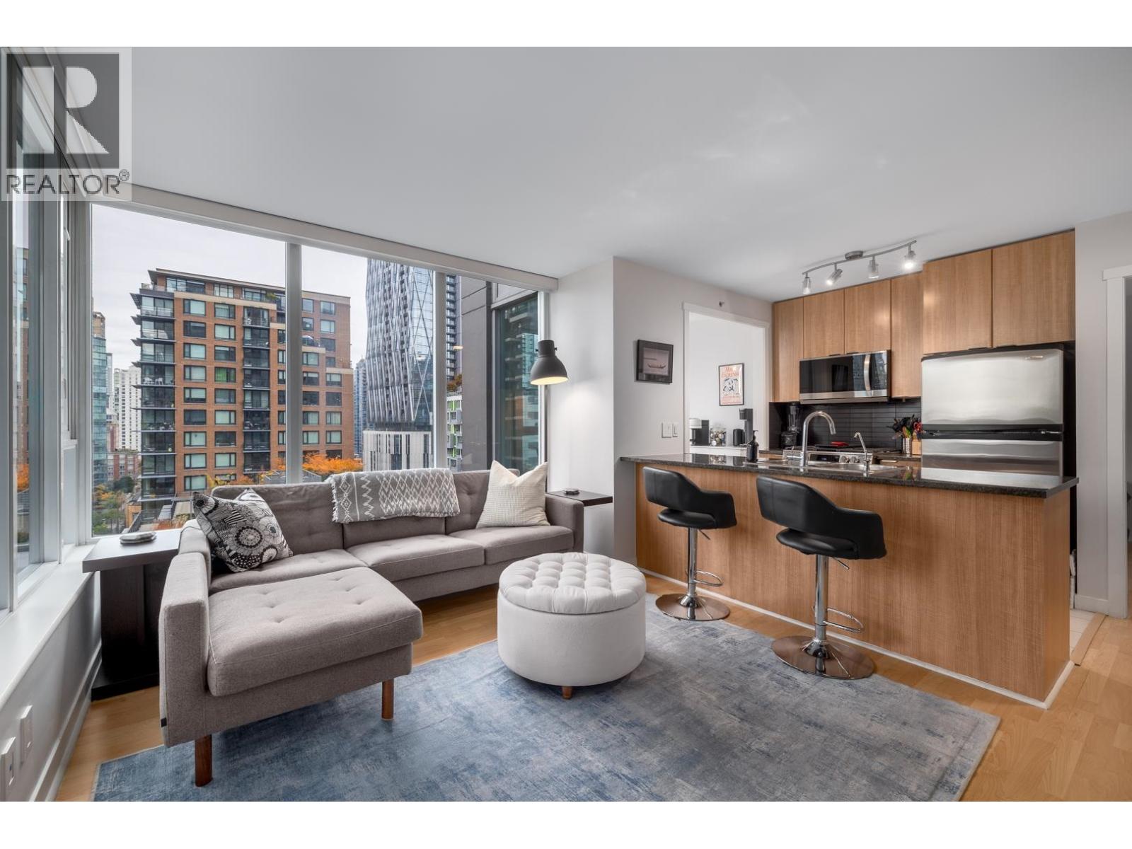 1107 1010 RICHARDS STREET, Vancouver, British Columbia