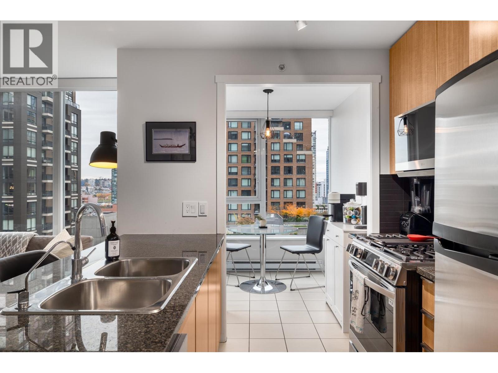 1107 1010 Richards Street, Vancouver, British Columbia  V6B 1G2 - Photo 6 - R3062554