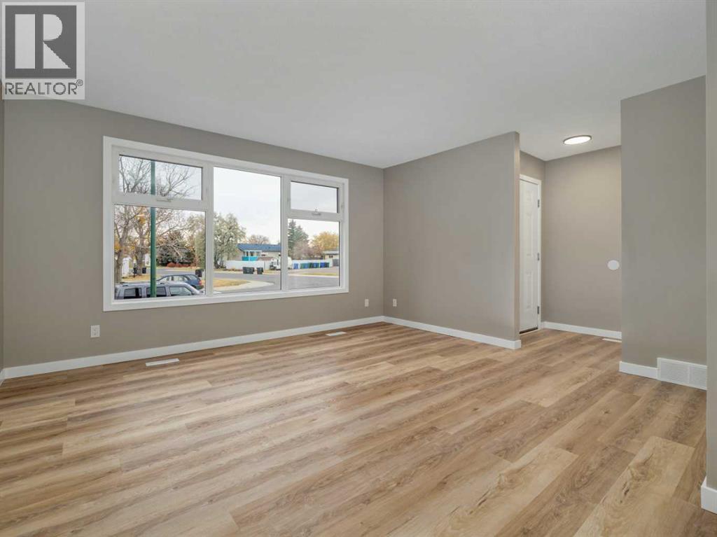 2 Cayuga Crescent W, Lethbridge, Alberta  T1K 5H5 - Photo 10 - A2267462