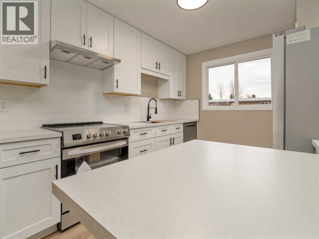 2 Cayuga Crescent W, Lethbridge, Alberta  T1K 5H5 - Photo 15 - A2267462