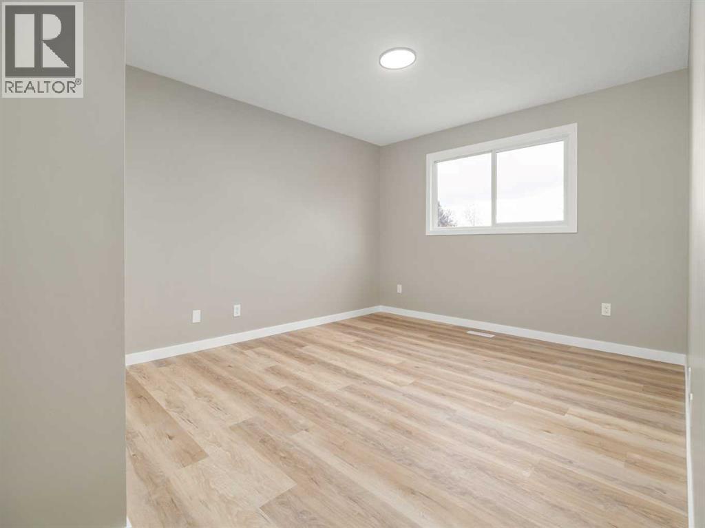 2 Cayuga Crescent W, Lethbridge, Alberta  T1K 5H5 - Photo 22 - A2267462