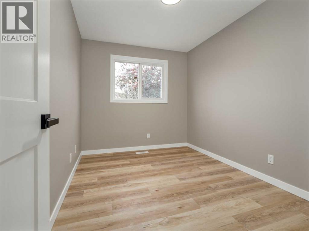 2 Cayuga Crescent W, Lethbridge, Alberta  T1K 5H5 - Photo 25 - A2267462