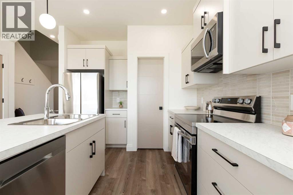 306 S 50 W, Raymond, Alberta  T0K 2S0 - Photo 6 - A2267378