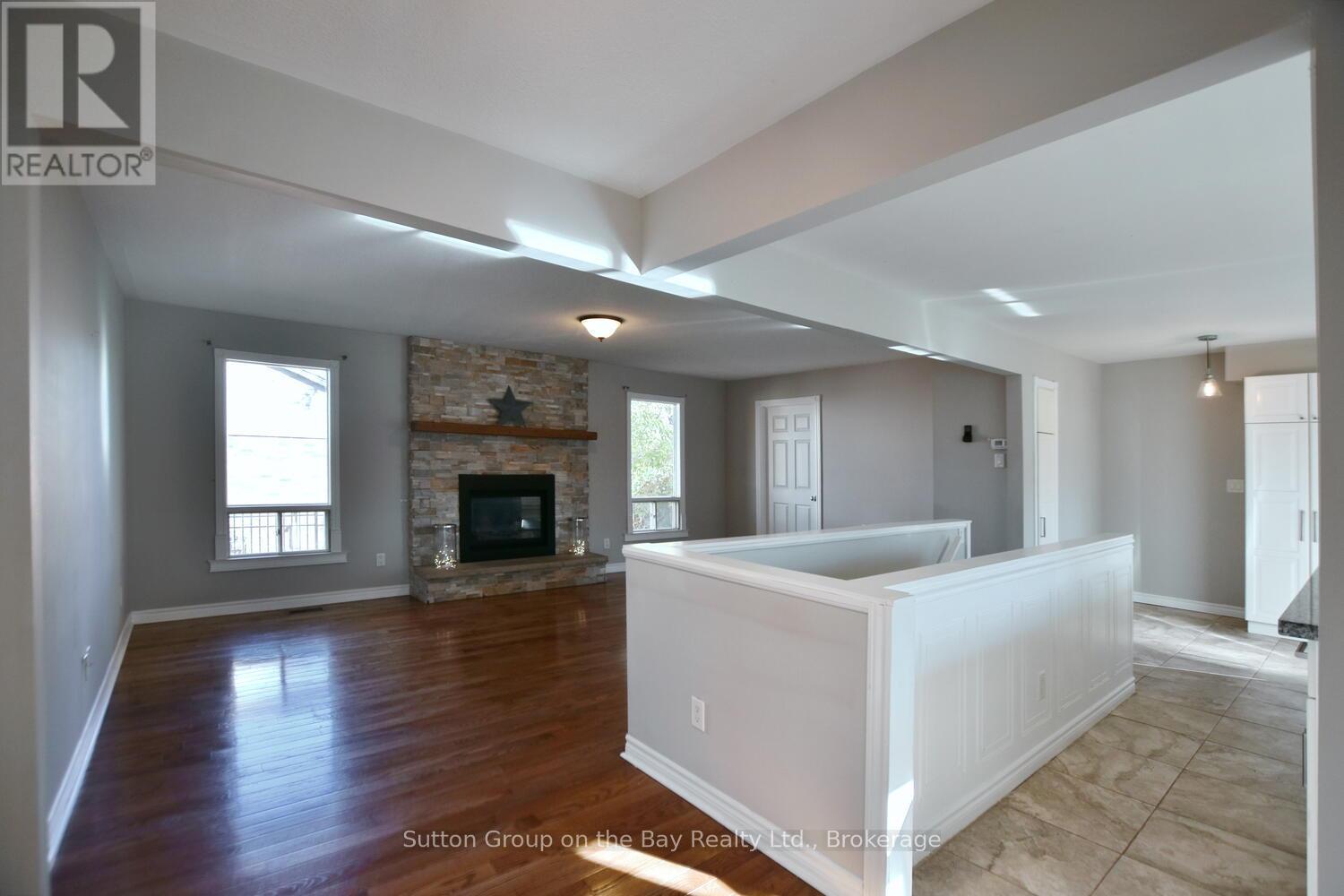 5 Brock Crescent, Collingwood, Ontario  L9Y 4A4 - Photo 12 - S12486327