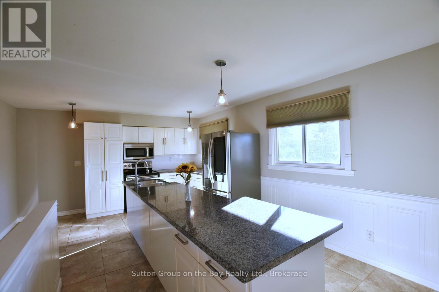 5 Brock Crescent, Collingwood, Ontario  L9Y 4A4 - Photo 15 - S12486327