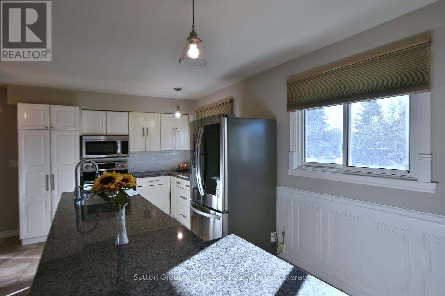 5 Brock Crescent, Collingwood, Ontario  L9Y 4A4 - Photo 16 - S12486327