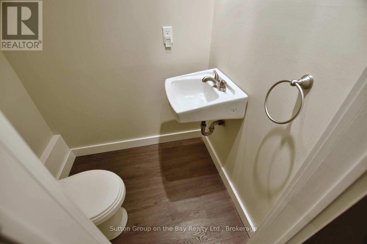 5 Brock Crescent, Collingwood, Ontario  L9Y 4A4 - Photo 41 - S12486327