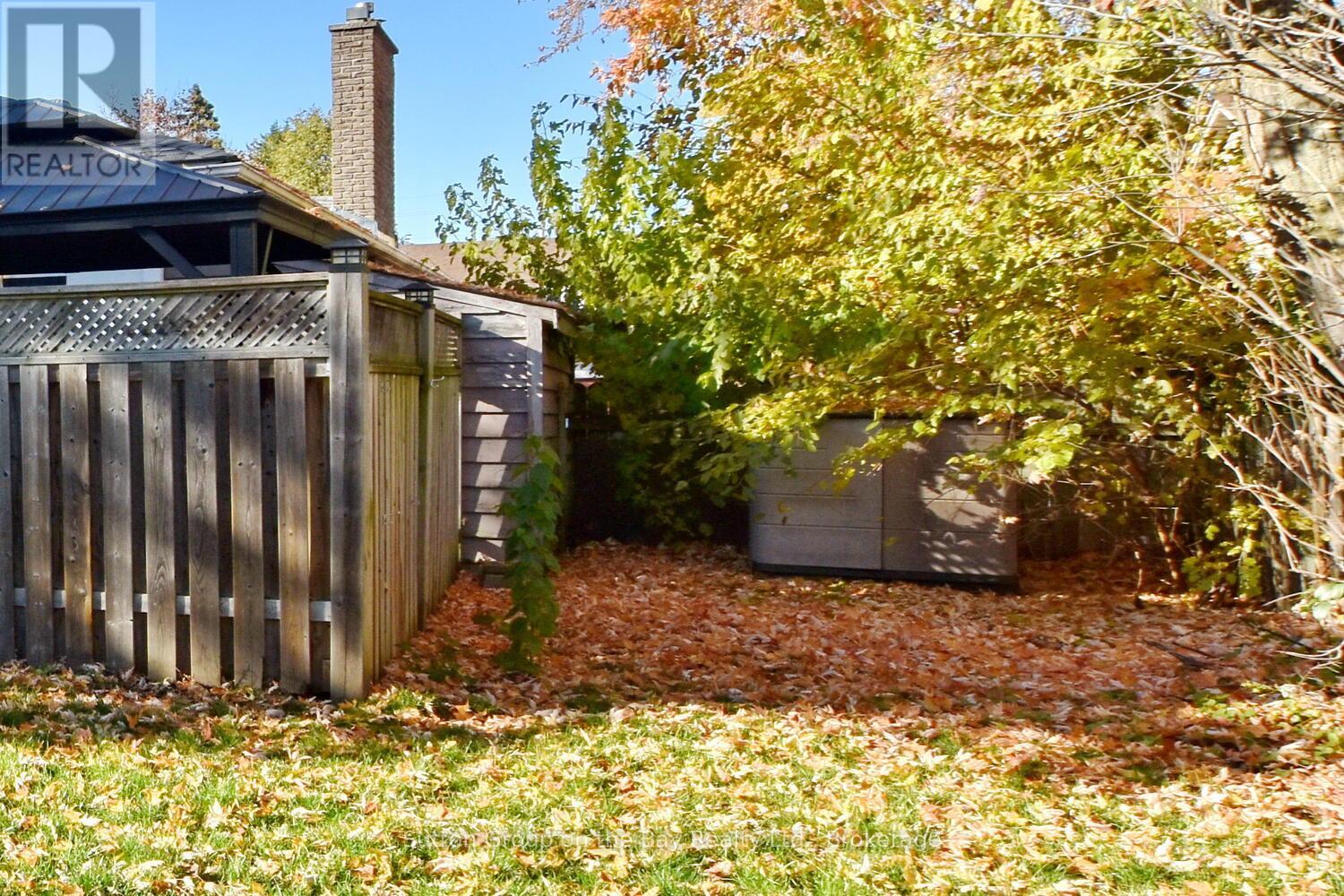 5 Brock Crescent, Collingwood, Ontario  L9Y 4A4 - Photo 9 - S12486327