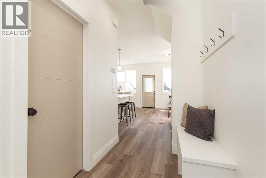 308 S 50 W, Raymond, Alberta  T0K 2S0 - Photo 3 - A2267379