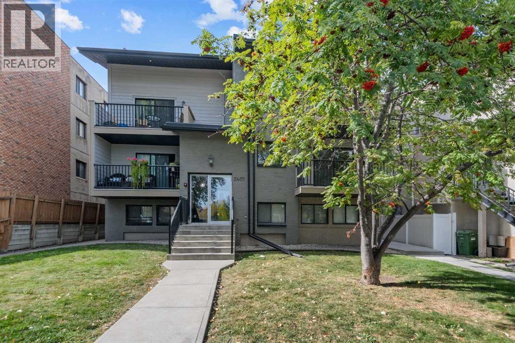 6, 2407 17 Street SW, Calgary, Alberta