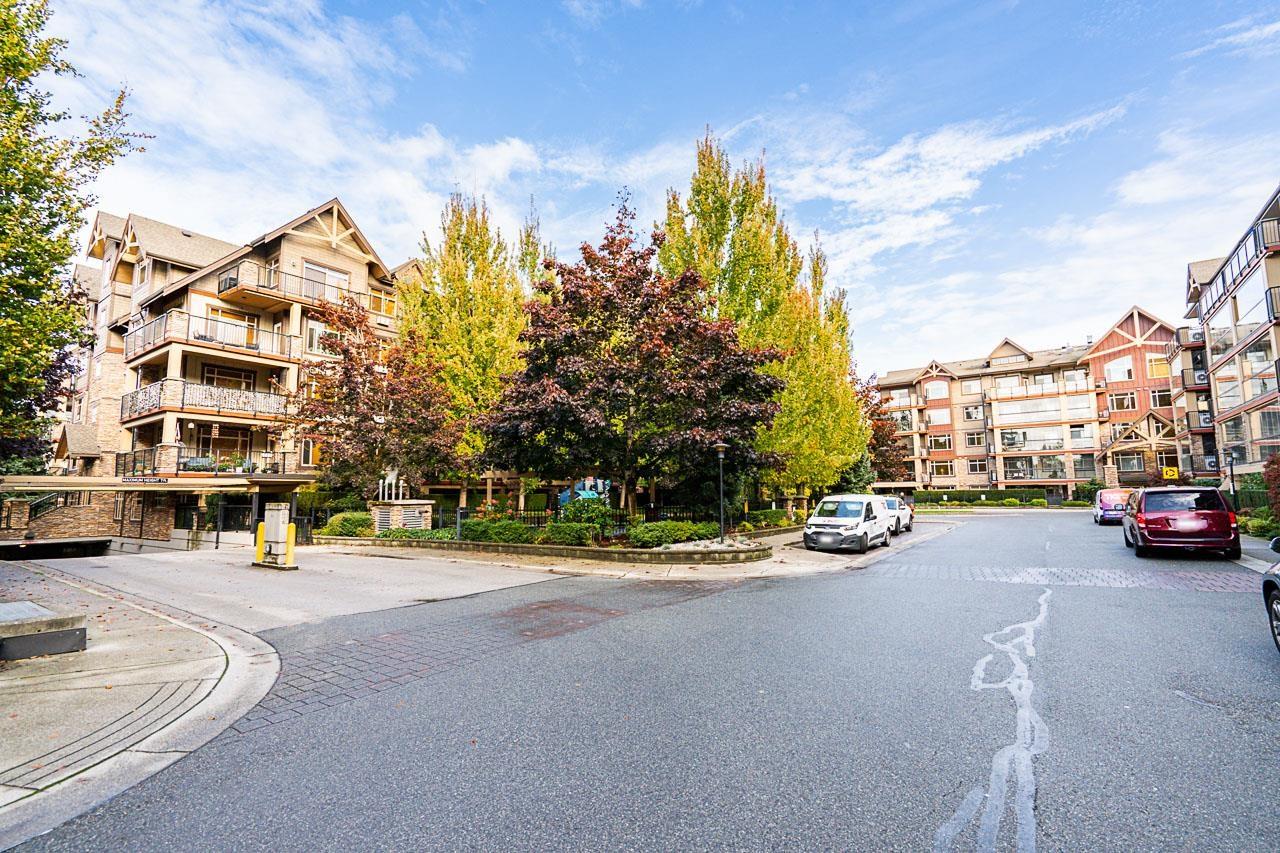 581 8288 207a Street, Langley, British Columbia  V2Y 0L2 - Photo 2 - R3062489