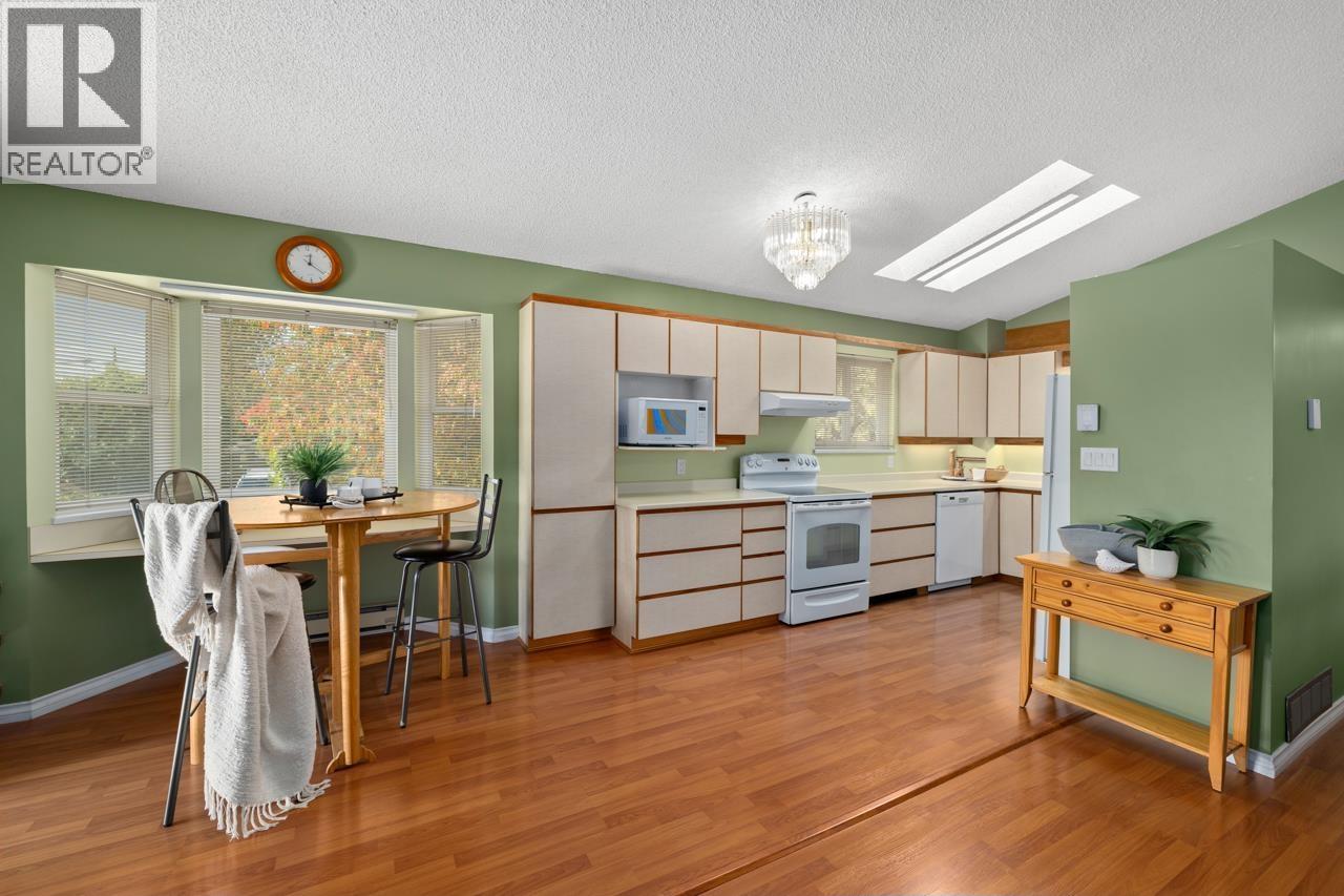 2142 St. Andrews Avenue, North Vancouver, British Columbia  V7L 3M5 - Photo 11 - R3062551