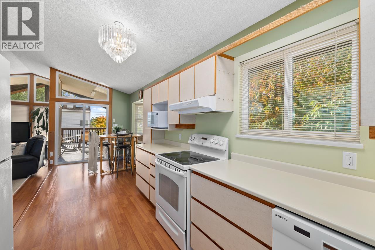 2142 St. Andrews Avenue, North Vancouver, British Columbia  V7L 3M5 - Photo 13 - R3062551