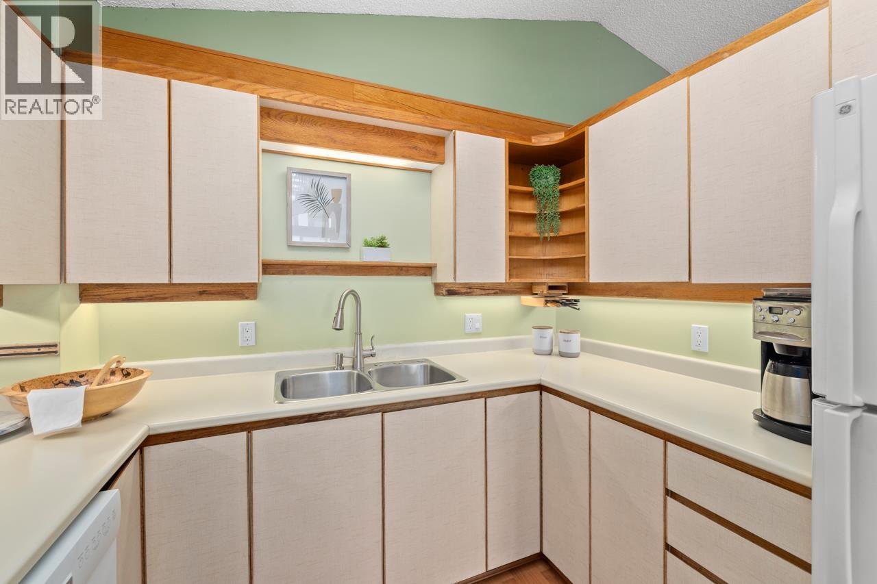 2142 St. Andrews Avenue, North Vancouver, British Columbia  V7L 3M5 - Photo 14 - R3062551