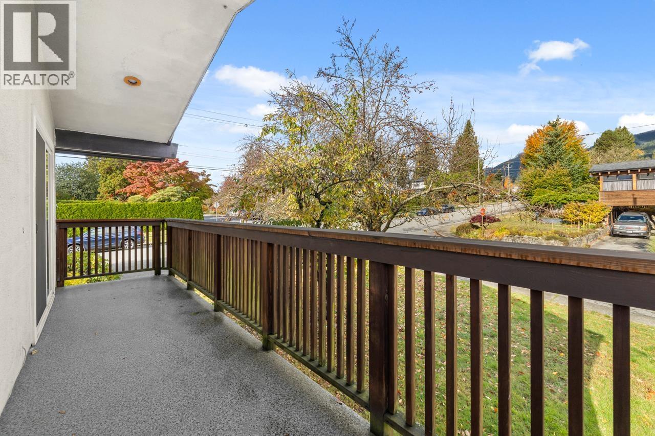 2142 St. Andrews Avenue, North Vancouver, British Columbia  V7L 3M5 - Photo 18 - R3062551