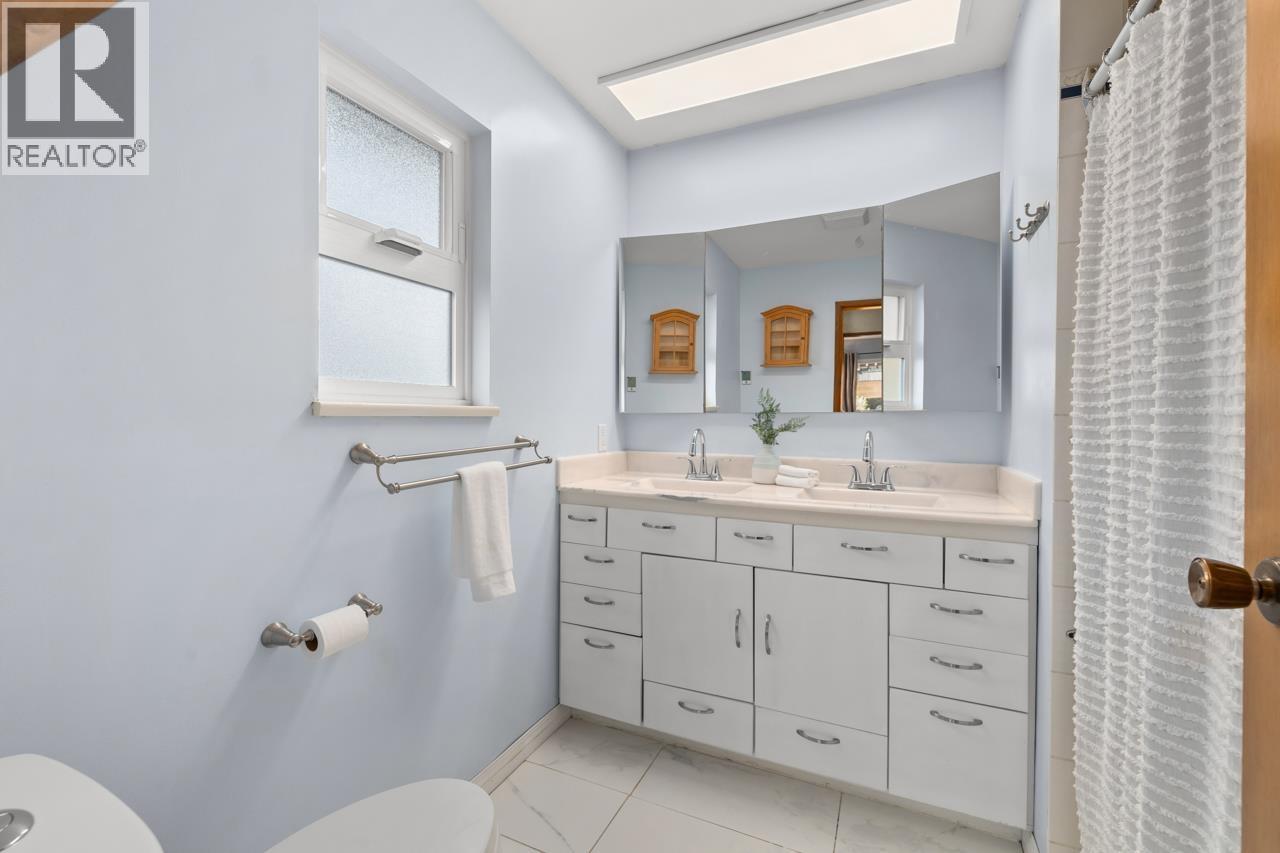 2142 St. Andrews Avenue, North Vancouver, British Columbia  V7L 3M5 - Photo 22 - R3062551