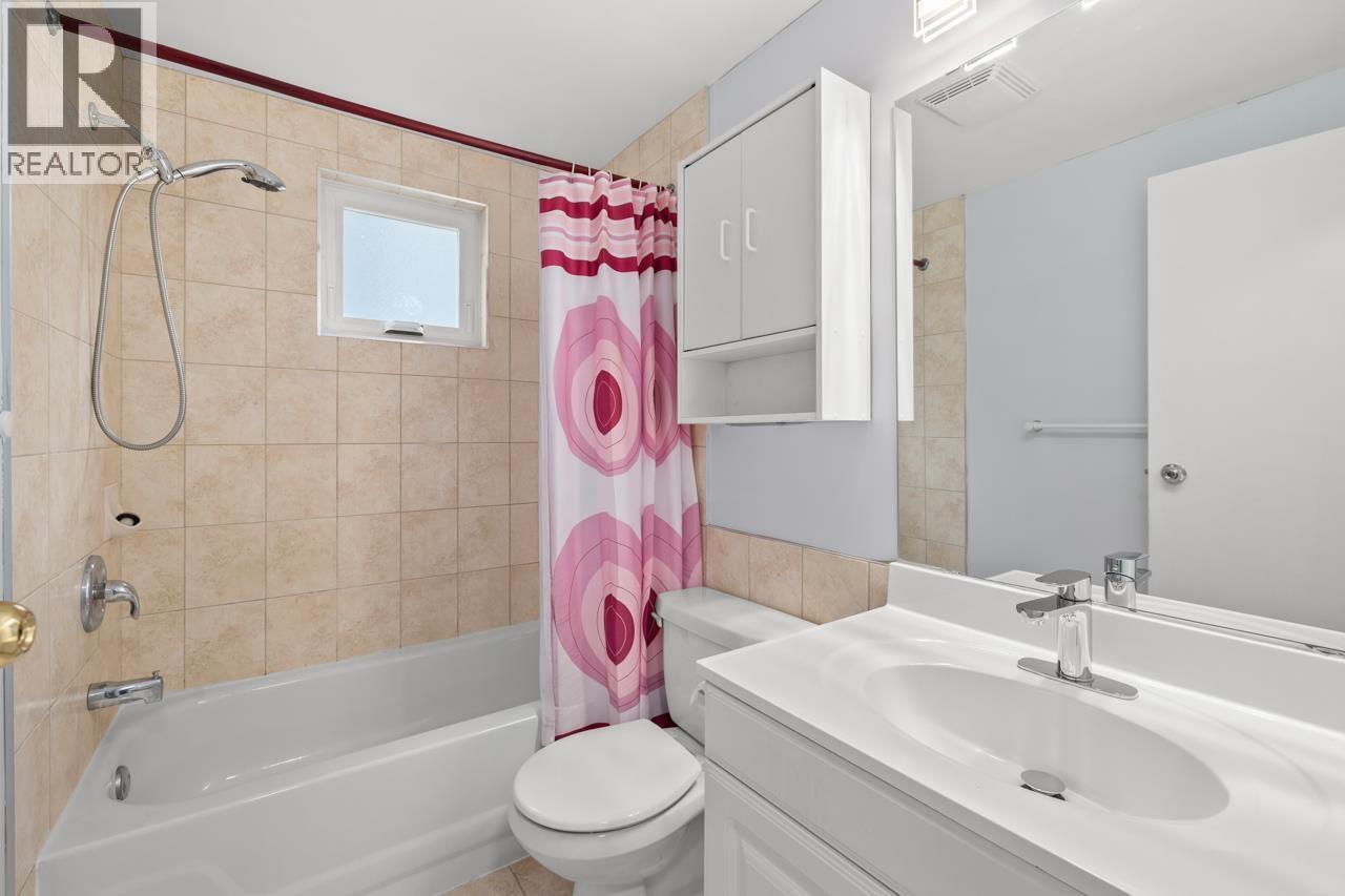 2142 St. Andrews Avenue, North Vancouver, British Columbia  V7L 3M5 - Photo 32 - R3062551