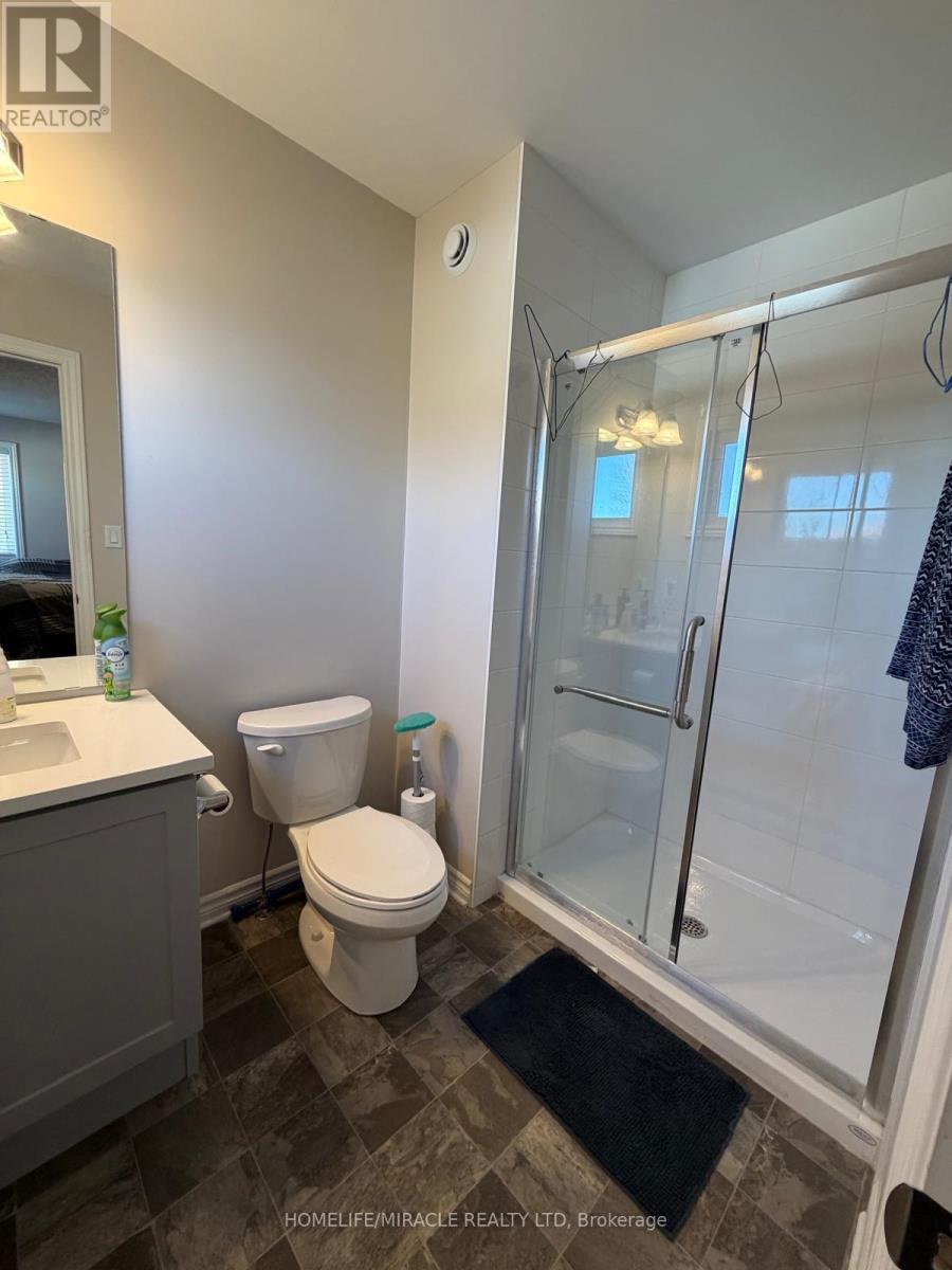 253 Heritage Park Drive, Greater Napanee, Ontario  K7R 0C7 - Photo 20 - X12486197