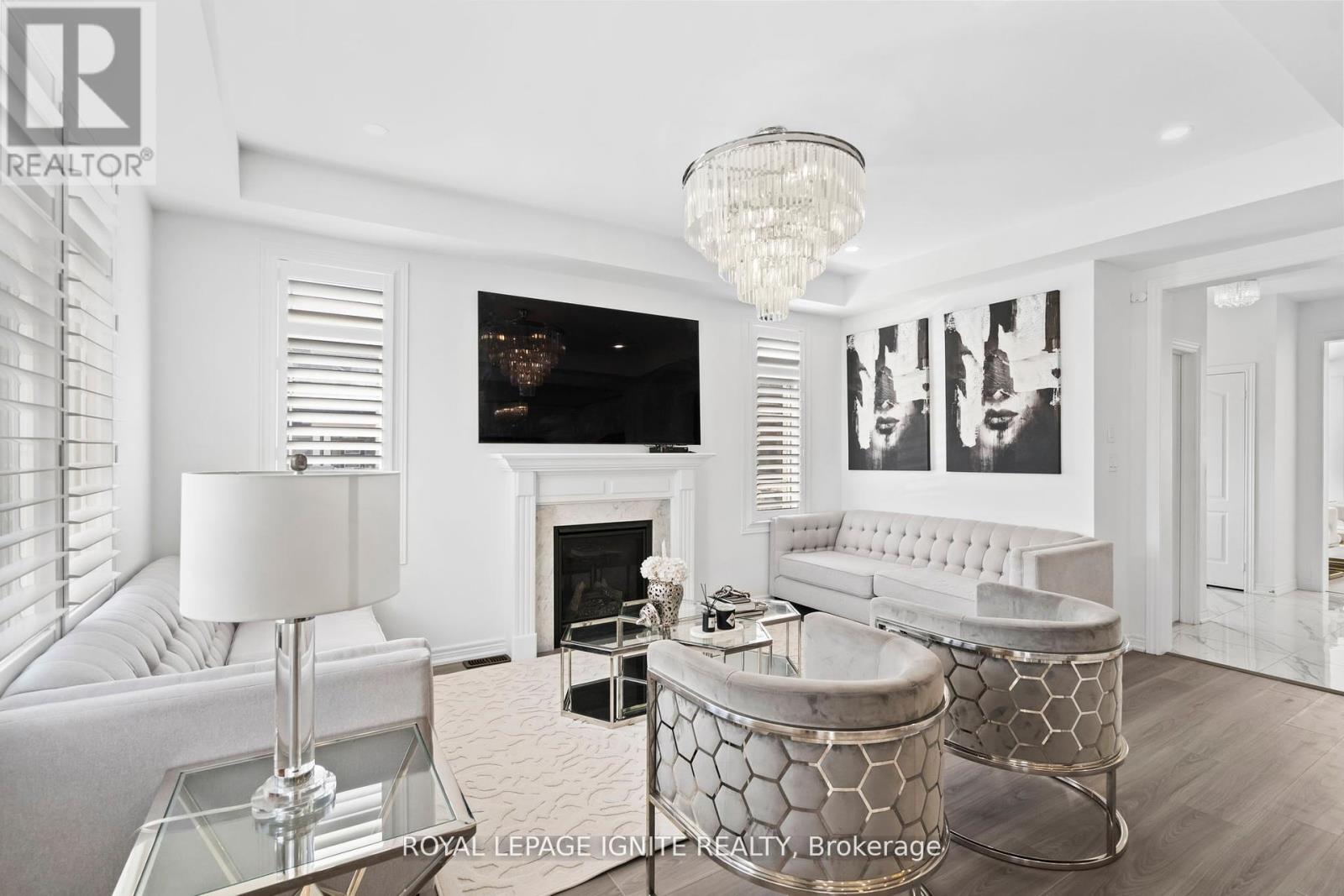 4 Great Falls Boulevard, Hamilton, Ontario  L8B 1X7 - Photo 10 - X12486226