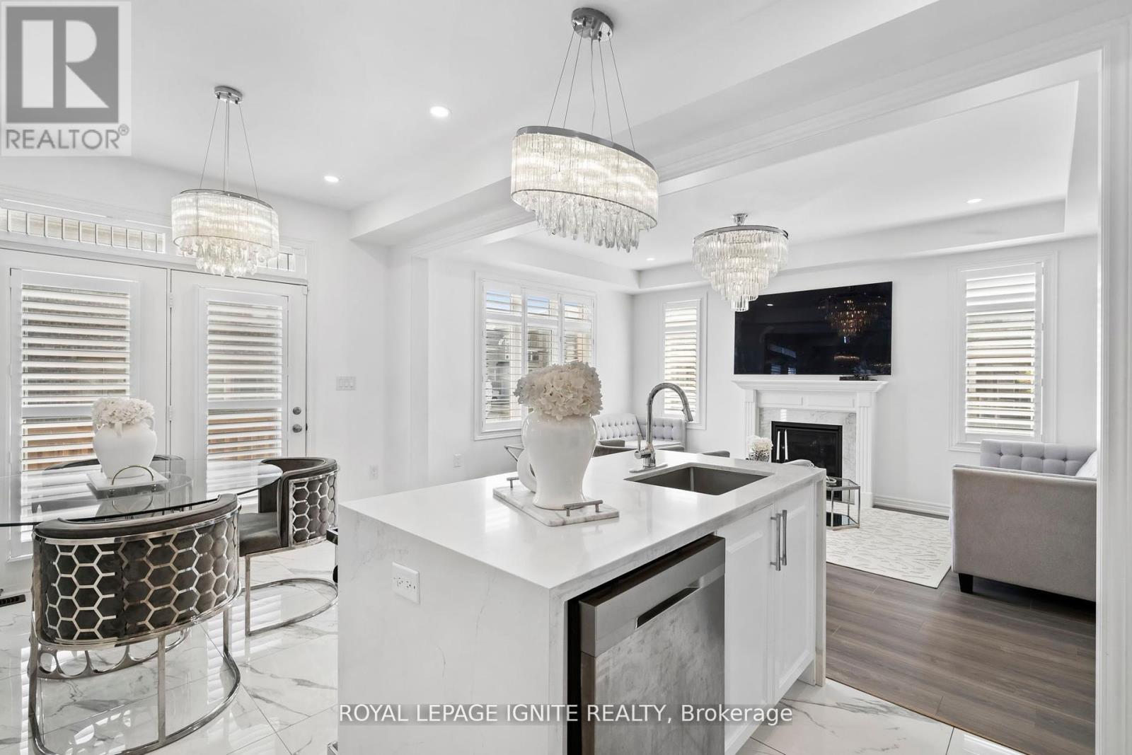 4 Great Falls Boulevard, Hamilton, Ontario  L8B 1X7 - Photo 13 - X12486226