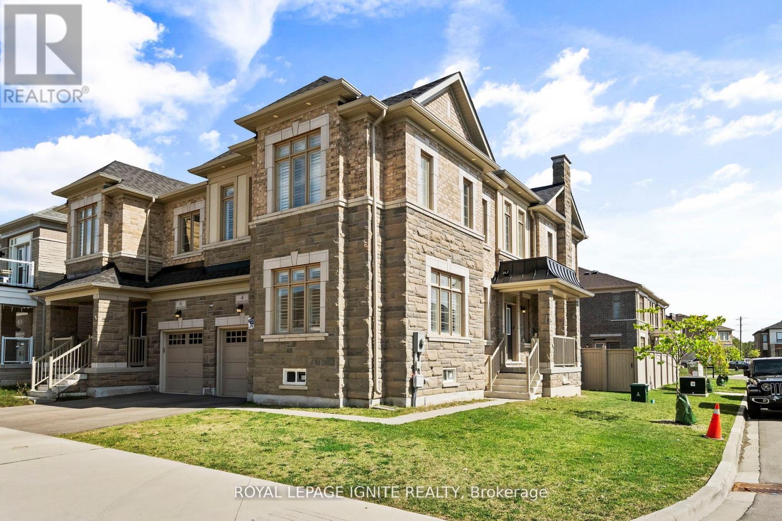 4 Great Falls Boulevard, Hamilton, Ontario  L8B 1X7 - Photo 3 - X12486226