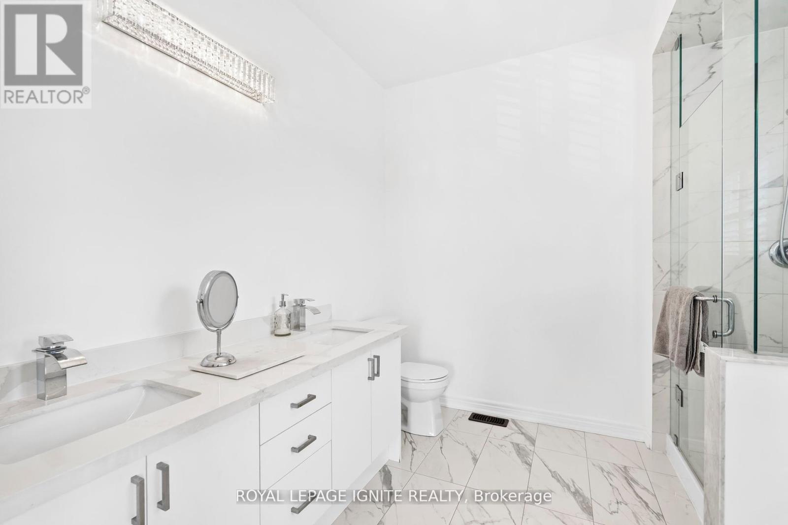 4 Great Falls Boulevard, Hamilton, Ontario  L8B 1X7 - Photo 31 - X12486226