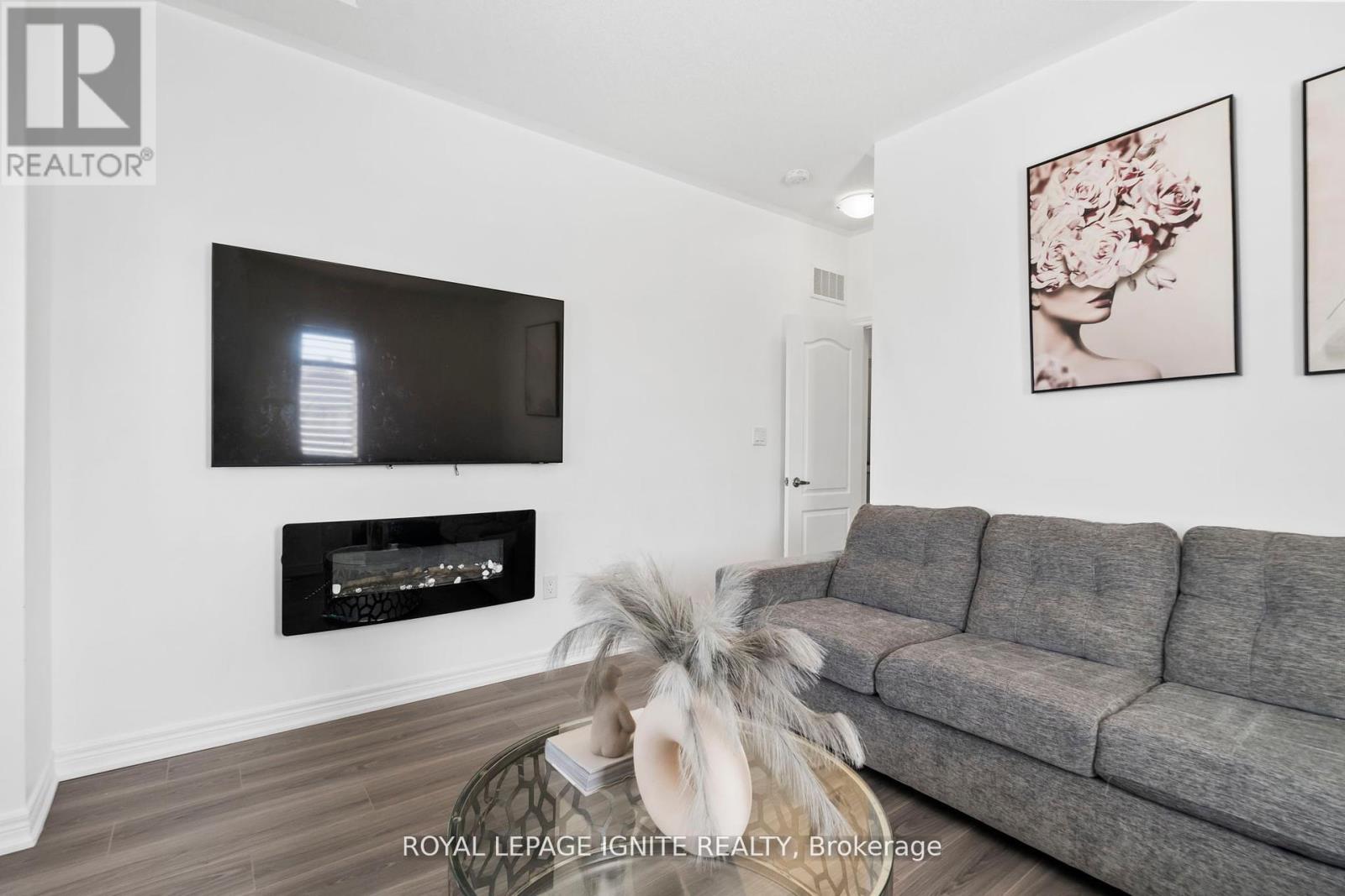 4 Great Falls Boulevard, Hamilton, Ontario  L8B 1X7 - Photo 44 - X12486226