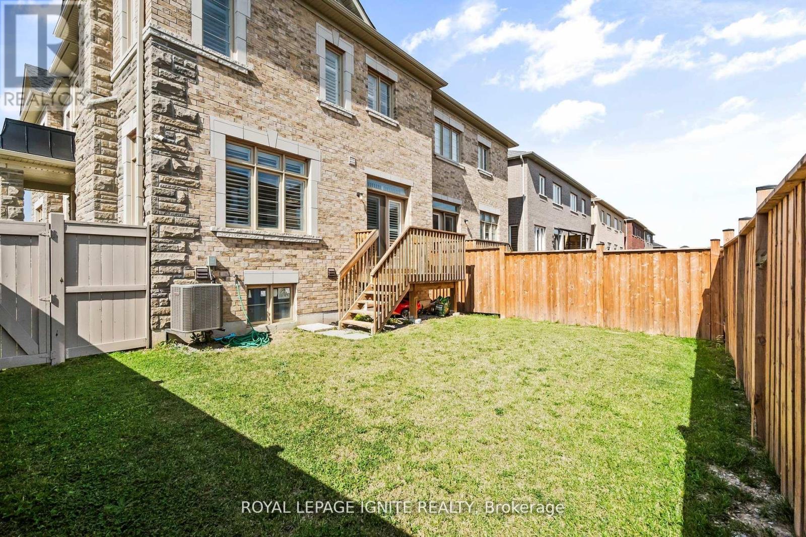 4 Great Falls Boulevard, Hamilton, Ontario  L8B 1X7 - Photo 47 - X12486226