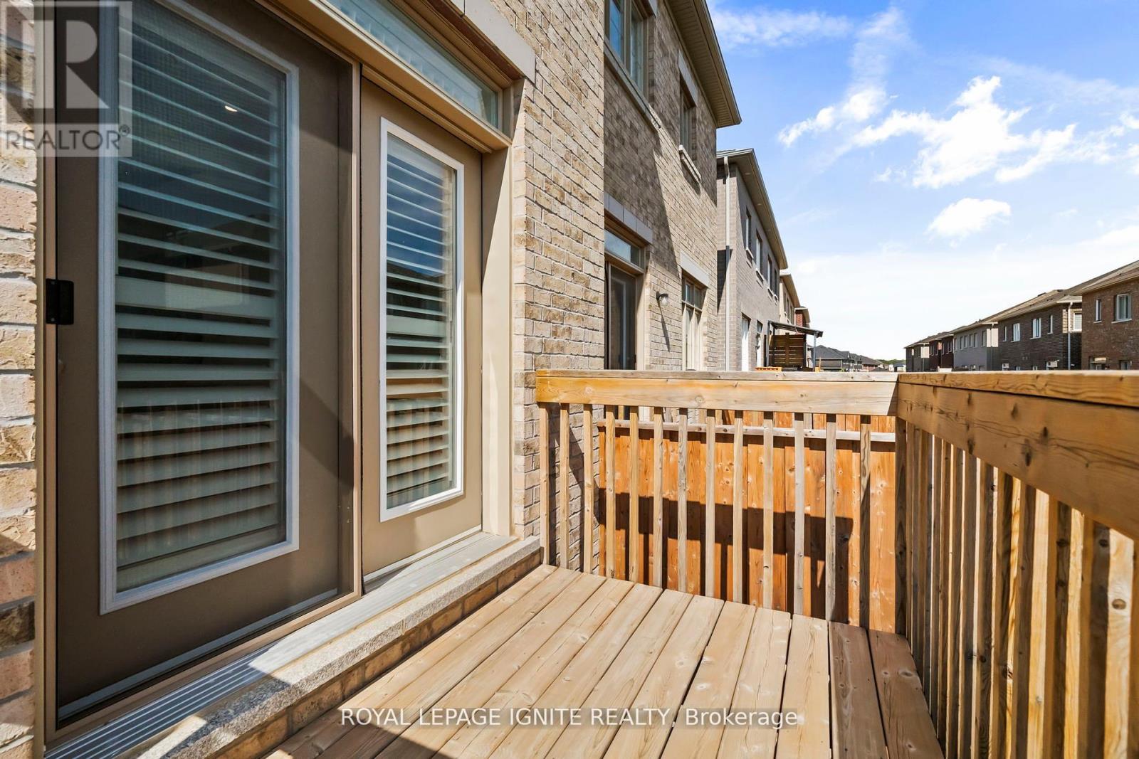 4 Great Falls Boulevard, Hamilton, Ontario  L8B 1X7 - Photo 48 - X12486226